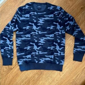 American Eagle Outfitters Blue Camouflage Crewneck Sweater